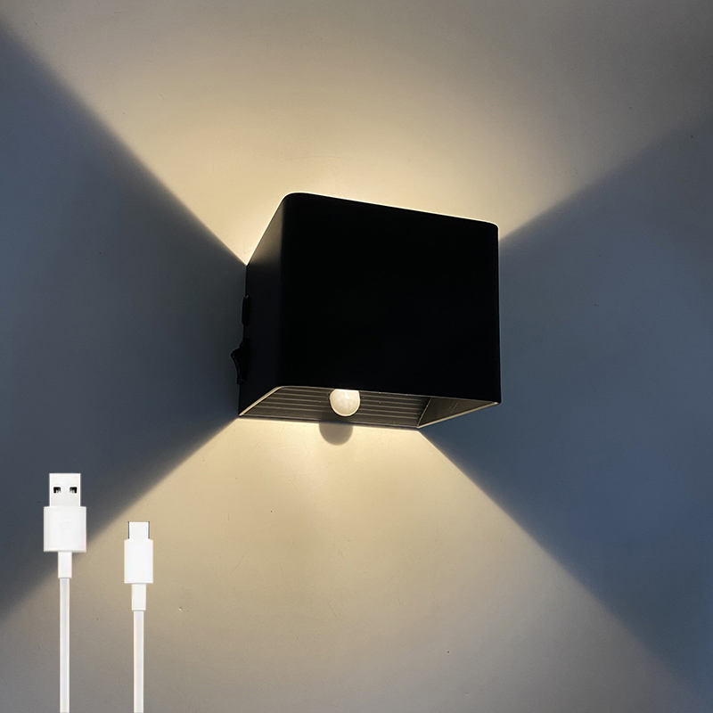 Sensor Battery Wall Light